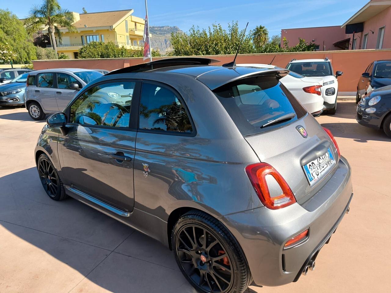 Abarth 595 1.4 Turbo T-Jet 180 CV Competizione