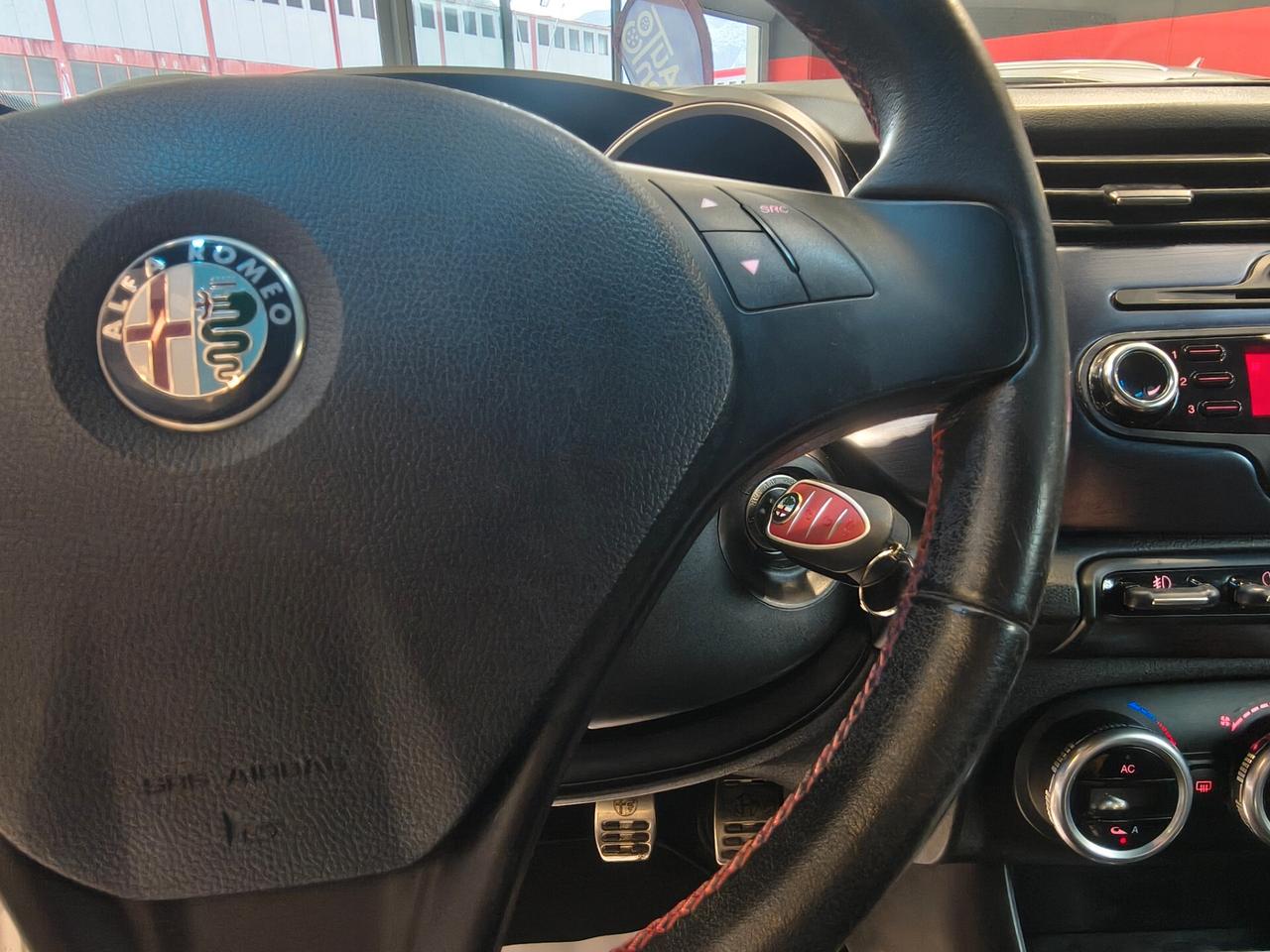 Alfa Romeo Giulietta 1.6 JTDm-2 105 CV EXSCLUSIVE