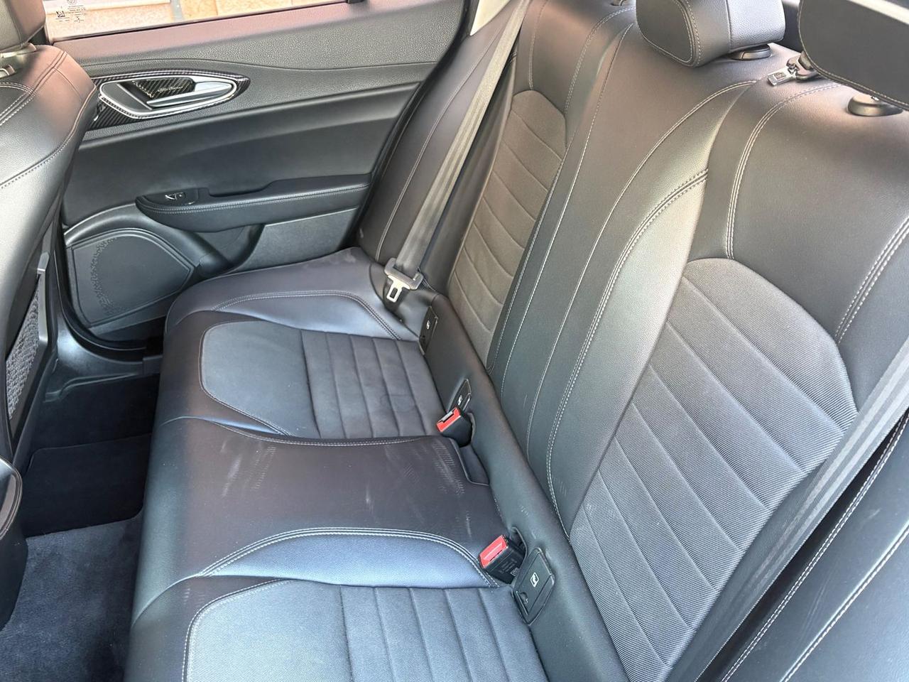 Alfa Romeo Giulia 2.2 JTD #10247