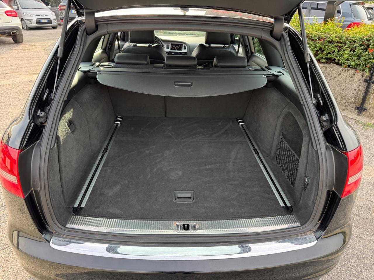 Audi A6 Avant 3.0 V6 TDI 240 CV F.AP quattro Limited Edition