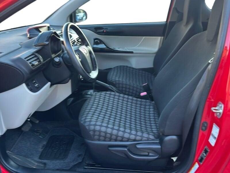 Toyota iQ 1.3 VVT-I