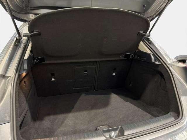 Mercedes-Benz GLA 200 d Automatic 4Matic Business
