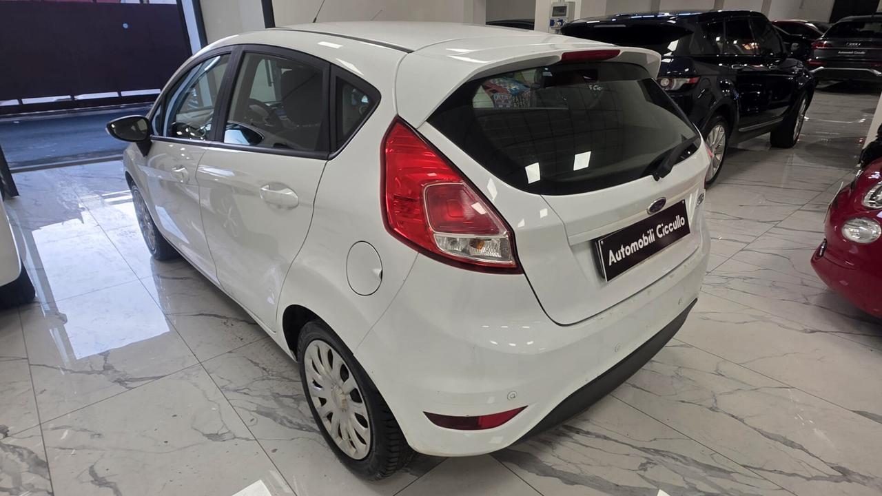 Ford Fiesta 1.5 TDCi 75CV 5 porte Business