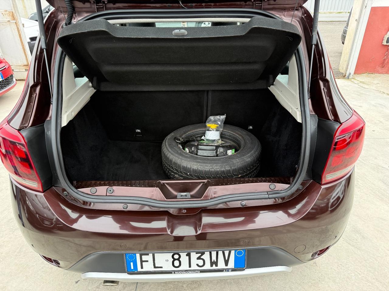 Dacia Sandero Stepway BRAVE 900 GPL