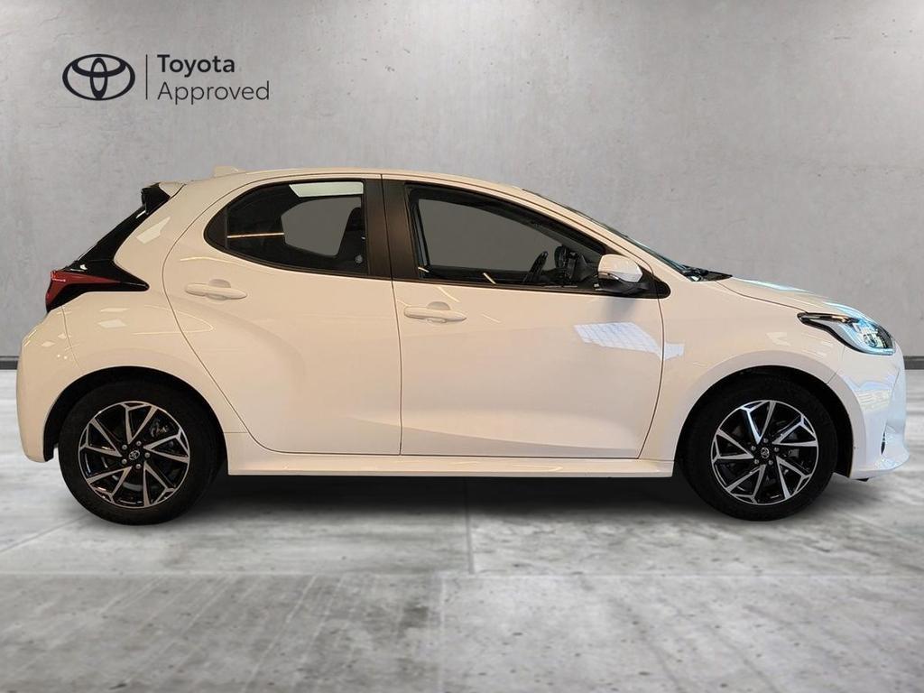 Toyota Yaris 1.5 hybrid Trend