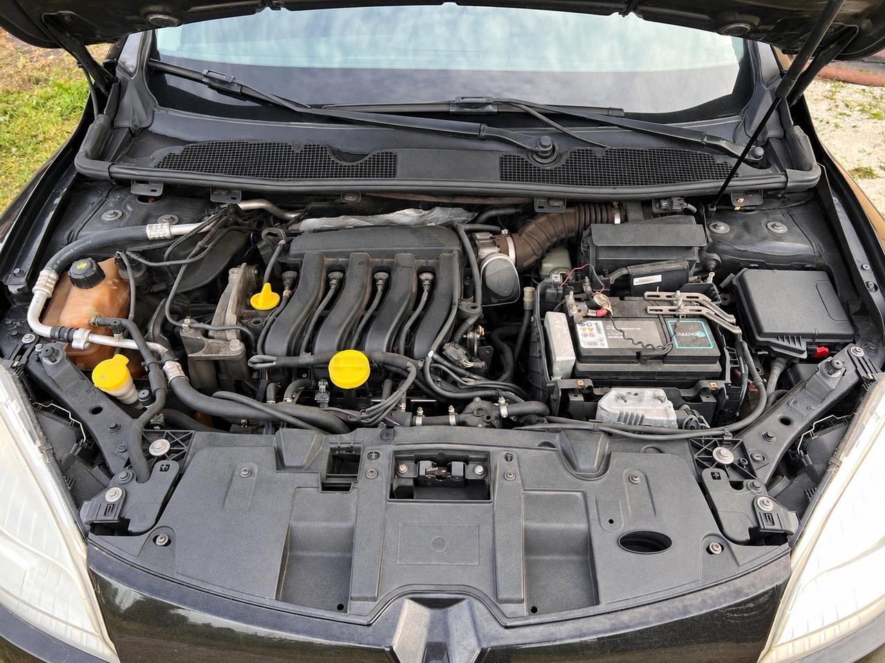 Renault Megane coupé GPL