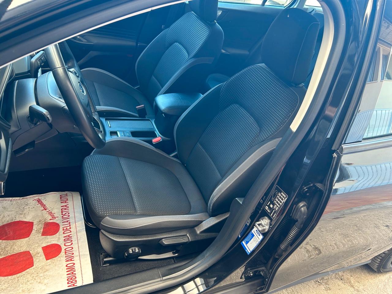 Ford Focus 1.5 EcoBlue 120 CV SW Business GANCIO TRAINO