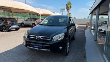 Toyota RAV 4 RAV4 Crossover 2.2 D-4D 136 CV Sol