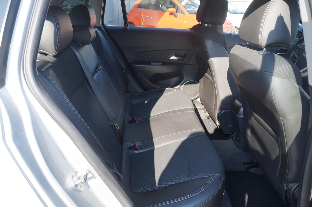 Chevrolet Cruze 1.7 Diesel Station Wagon LTZ MyLink