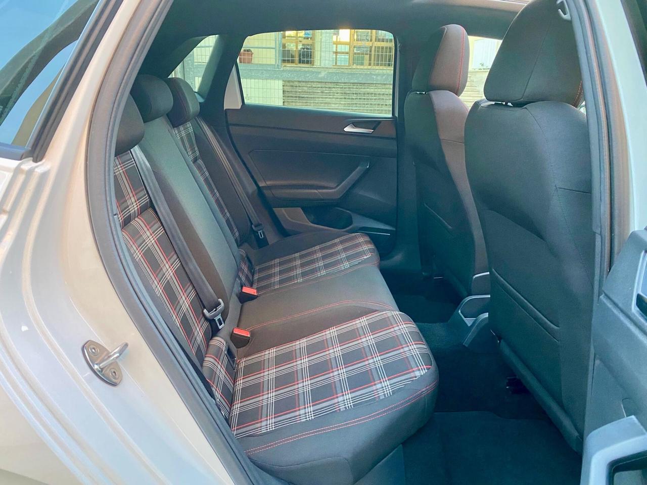 VOLKSWAGEN POLO TSI GTI 200CV TETTO APRIBILE