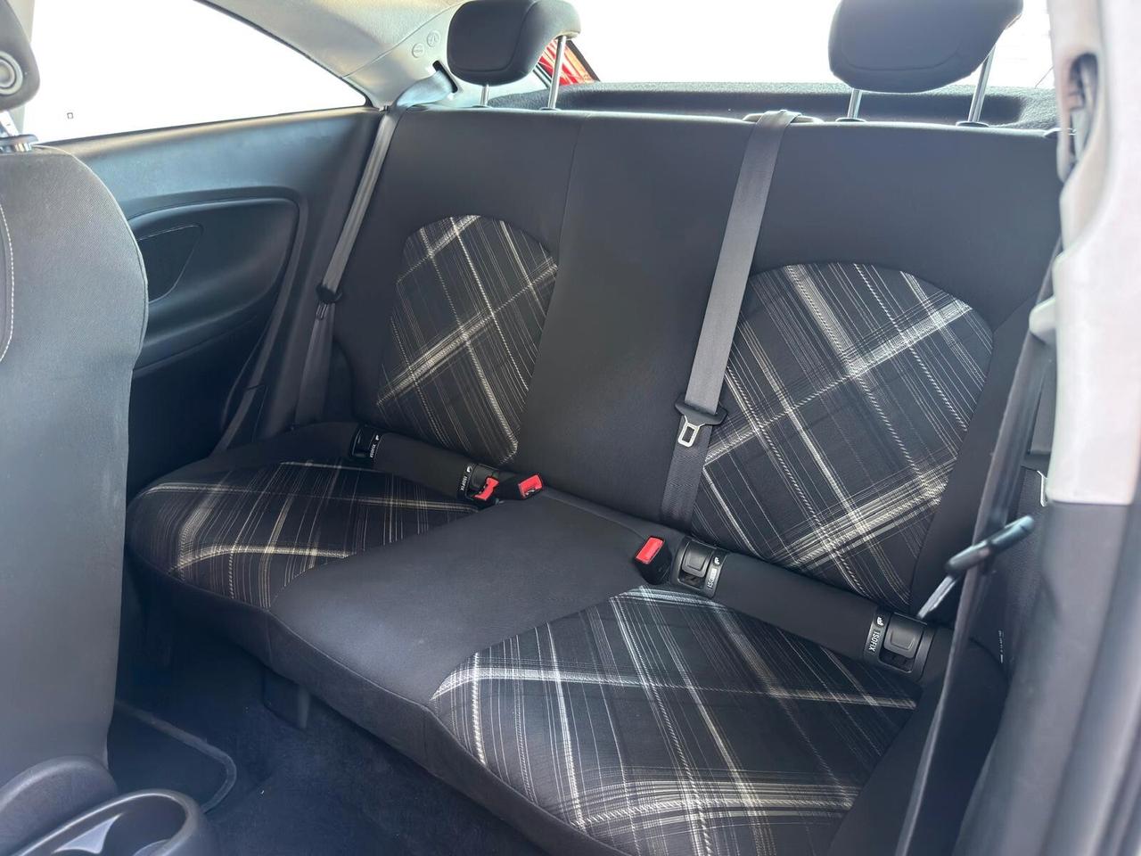 Opel Corsa 1.3 CDTI Coupé Cosmo