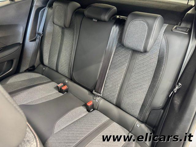 PEUGEOT 2008 Puretech130 S&S EAT8 Allure