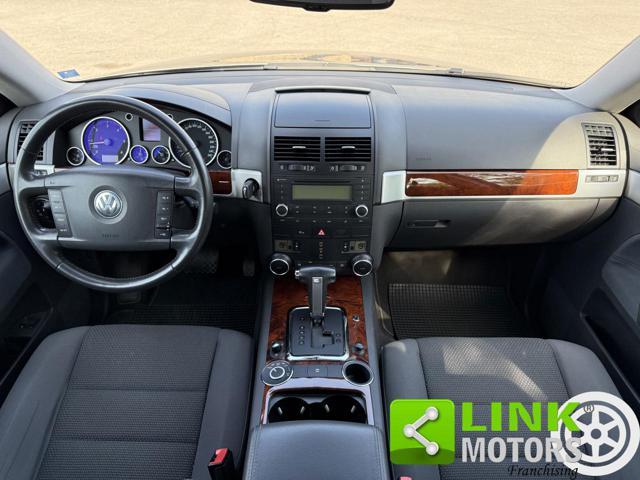 VOLKSWAGEN Touareg automatica 4x4