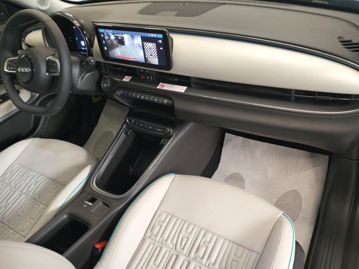 Fiat 600 1.2 hybrid La Prima 110cv * AUTOMATICA * 2025 *