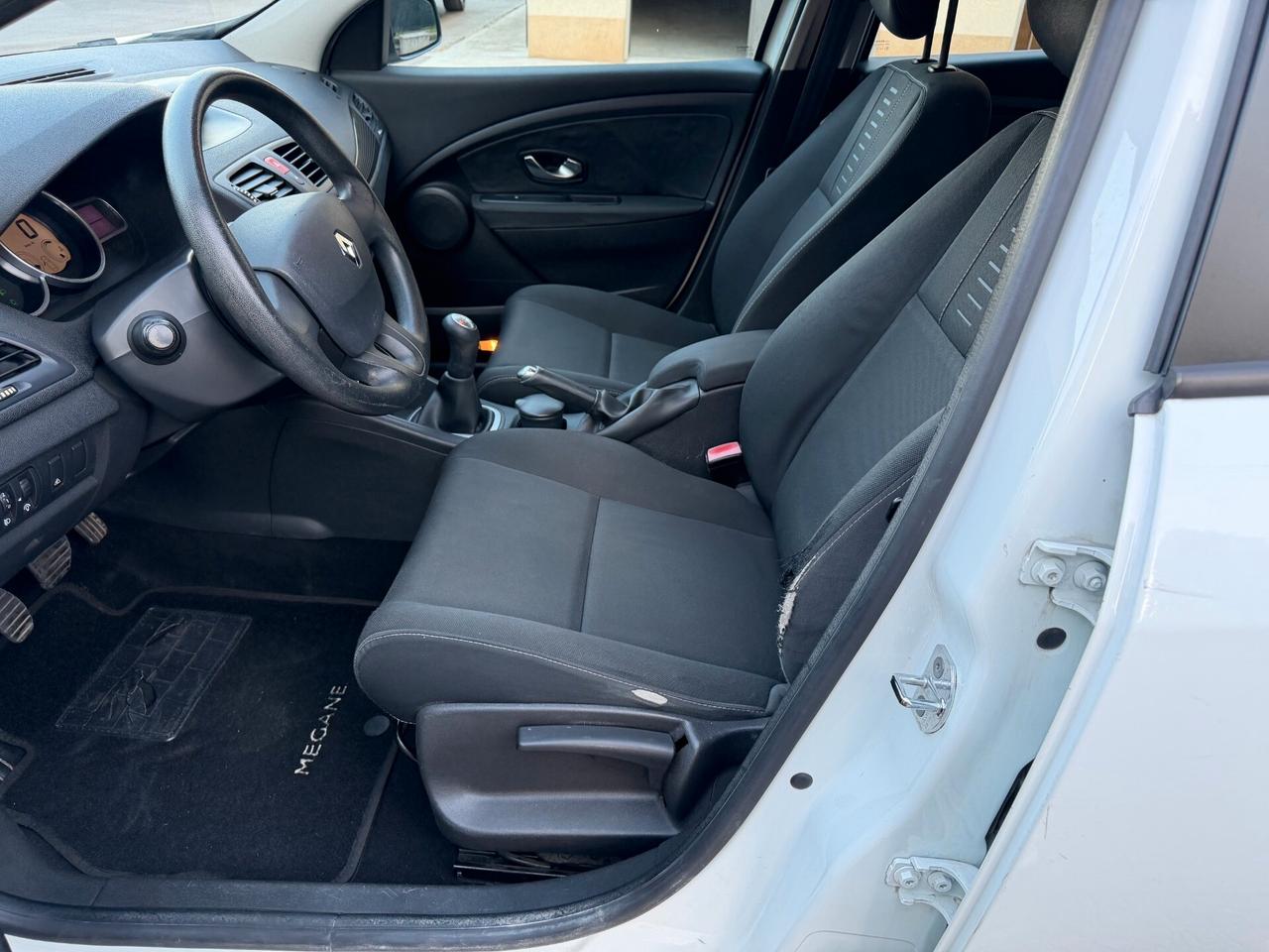 Mégane 1.5 dCi 90CV, TAGLIANDATA GOMME NUOVE