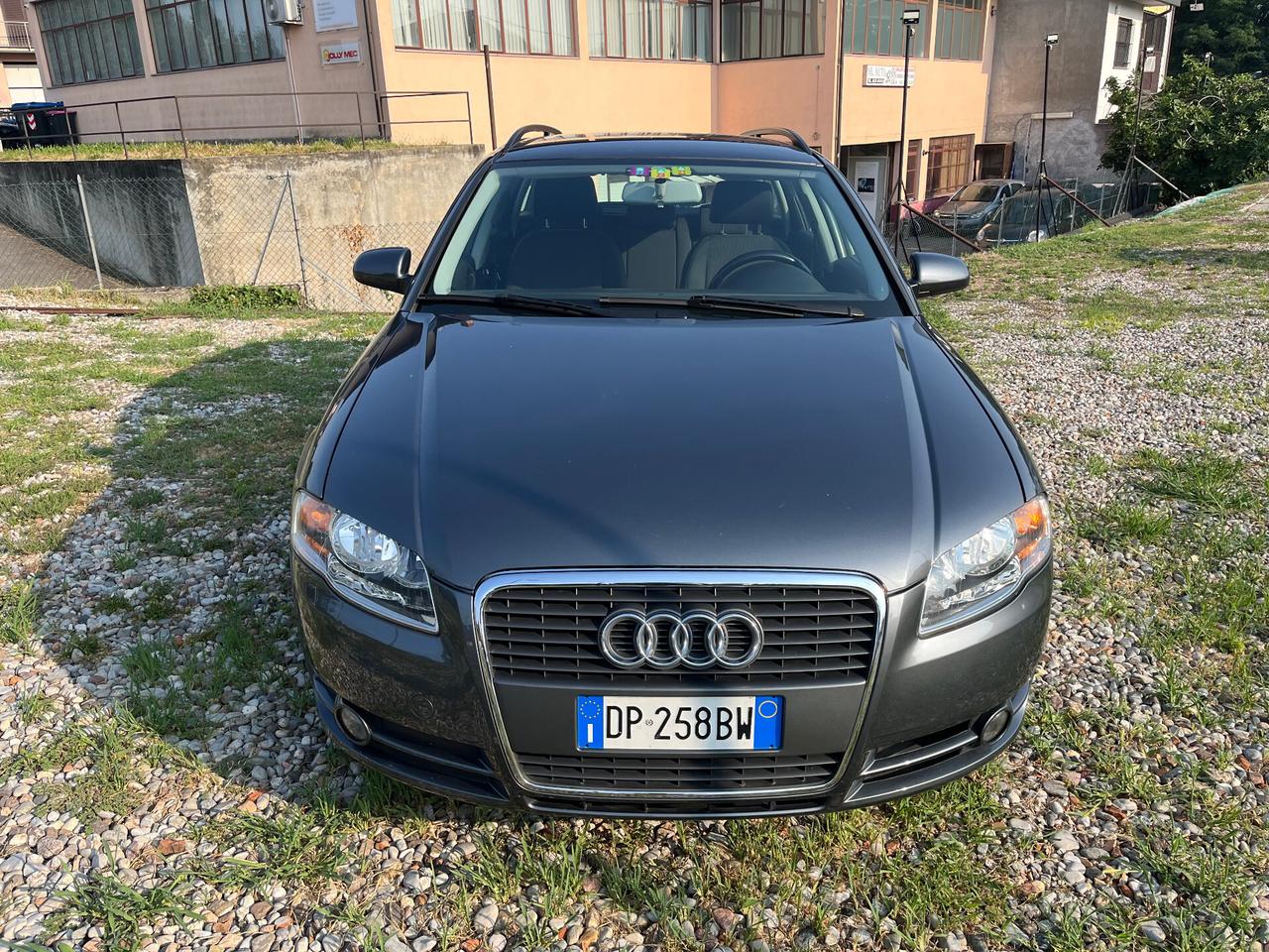 Audi A4 1.9 TDI 2008 - Si Permuta