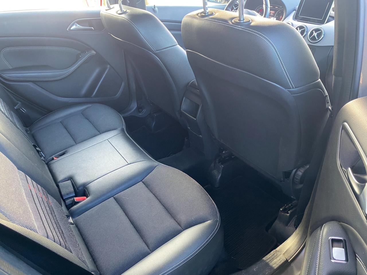 MERCEDES - Classe B - B 180 d Automatic Premium - NEOPATENTATI - FINANZIABILE - PERMUTE