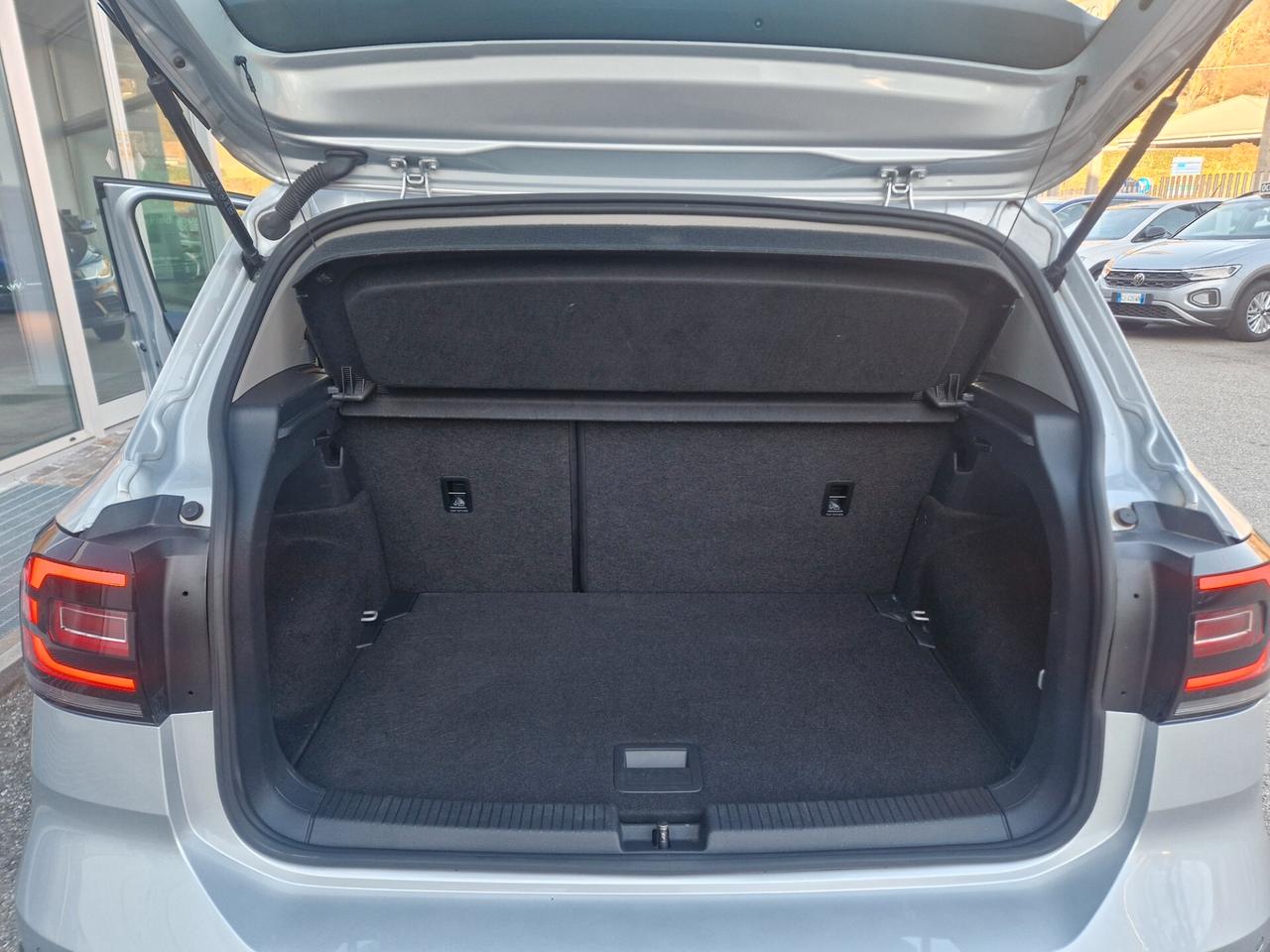 Volkswagen T-Cross 1.0 TSI 110 CV Advanced