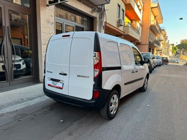 Renault Kangoo 1.5 dCi 75CV Stop & Start Life