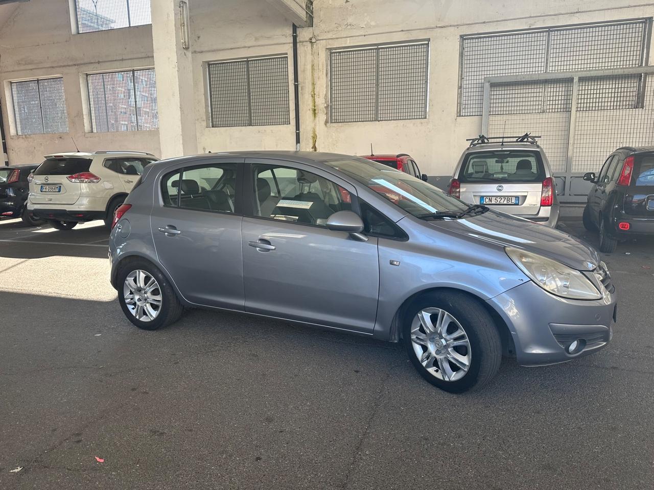 Opel Corsa 1.2 5 porte Easytronic Club