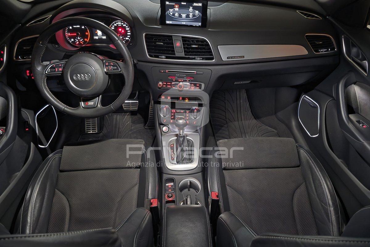 AUDI Q3 35 TDI quattro S line edition