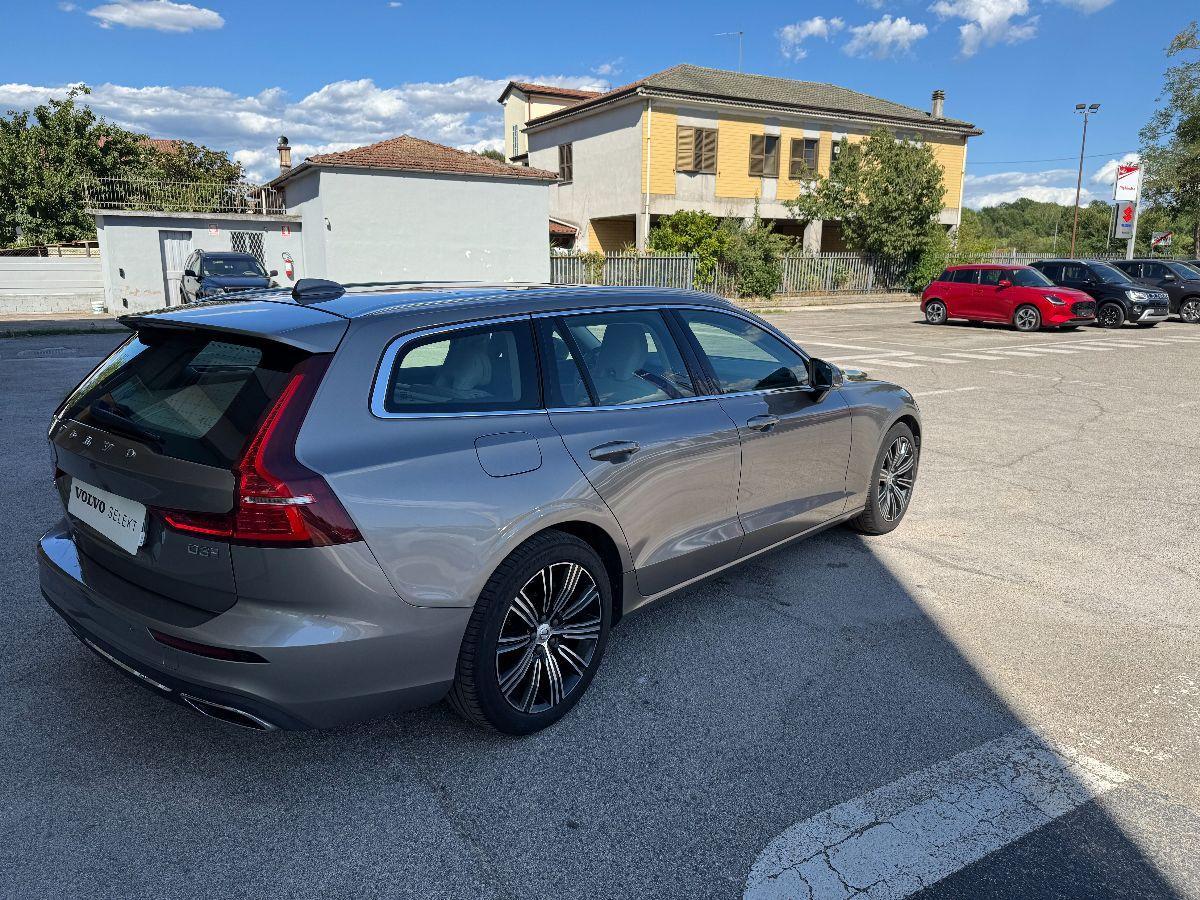 VOLVO - V60 - D3 Geartronic Inscription AUTOCARRO N1
