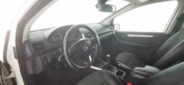 MERCEDES-BENZ A 160 BlueEFFICIENCY Avantgarde