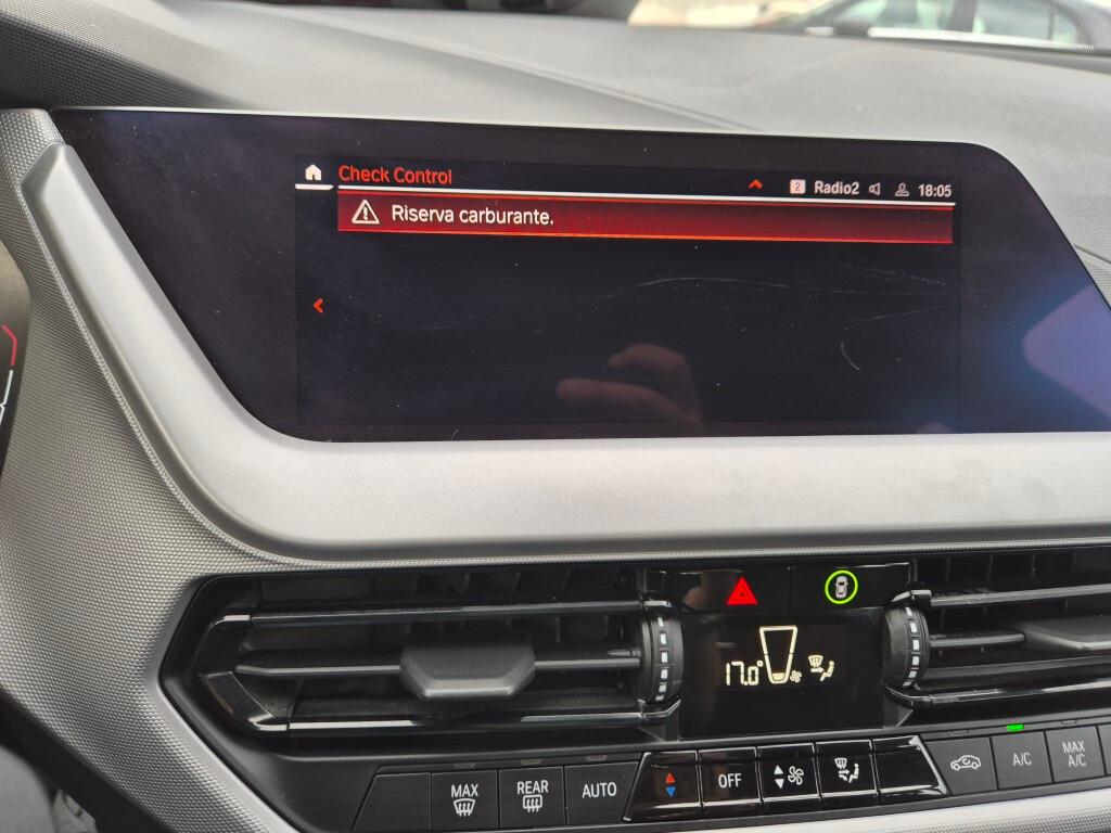 BMW NEW 116d Business UNI-PROPRIETARIO