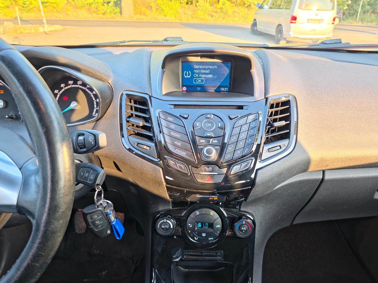 Ford Fiesta 1.5 TDCi 75CV 5 porte ST-Line E6B Manuale NEO 2017