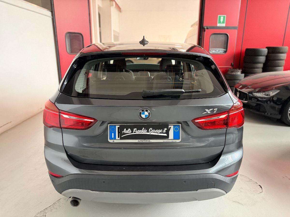 BMW - X1 - xDrive18d Business
