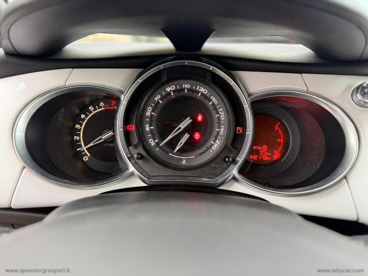 DS AUTOMOBILES DS 3 1.6 THP 155 Just Black