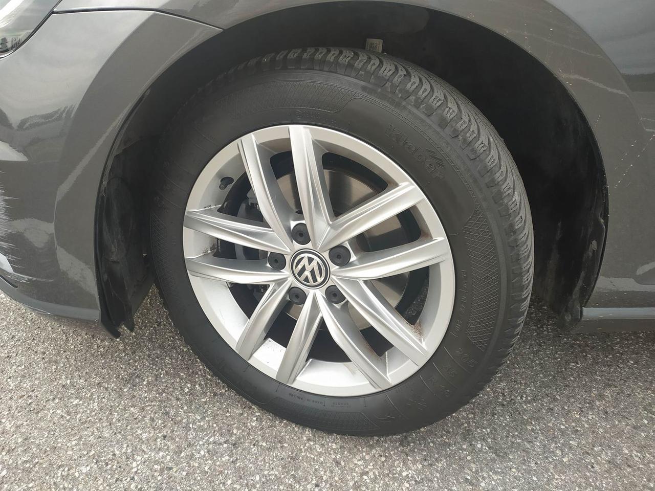 Volkswagen Golf Business 1.6 TDI BlueMotion #11156