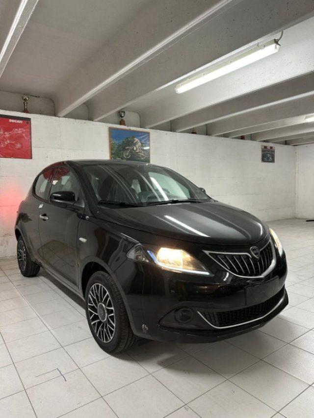 LANCIA Ypsilon 1.0 FireFly 5 porte S&S Hybrid Platino