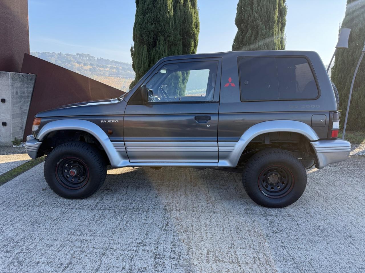 Mitsubishi Pajero V6 Benzina cat Metal-top S. GLS