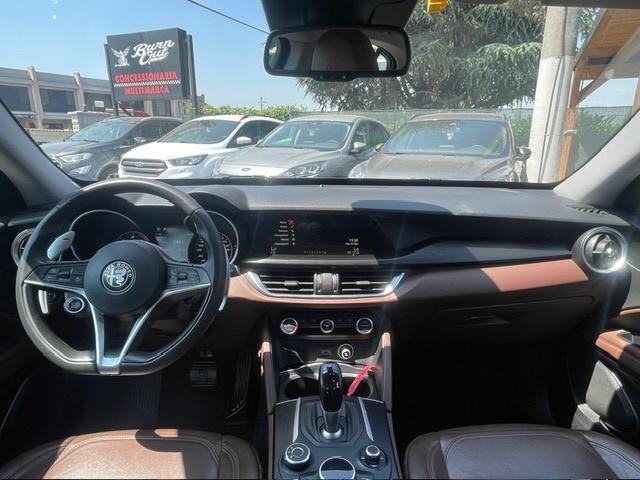 Alfa Romeo Stelvio 2.2 Turbodiesel 190 CV AT8 Q4 Super