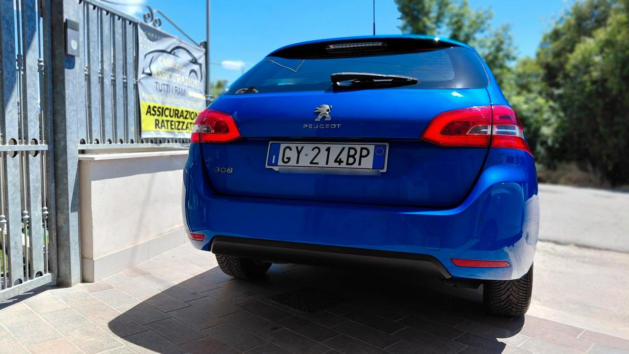 Peugeot 308 BlueHDi 100 S&S SW Business Navi