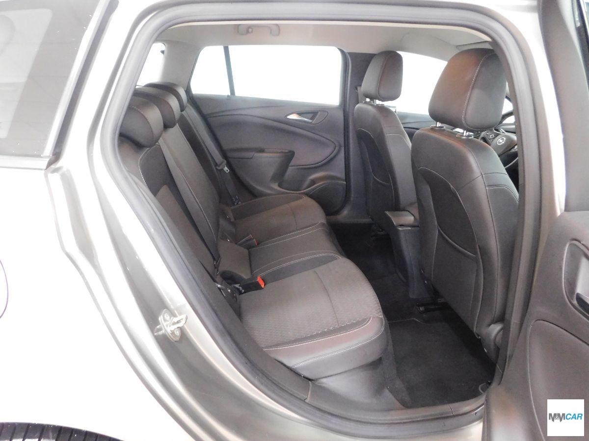 OPEL Astra 1.6 CDTi 136 CV ST aut. Innovation