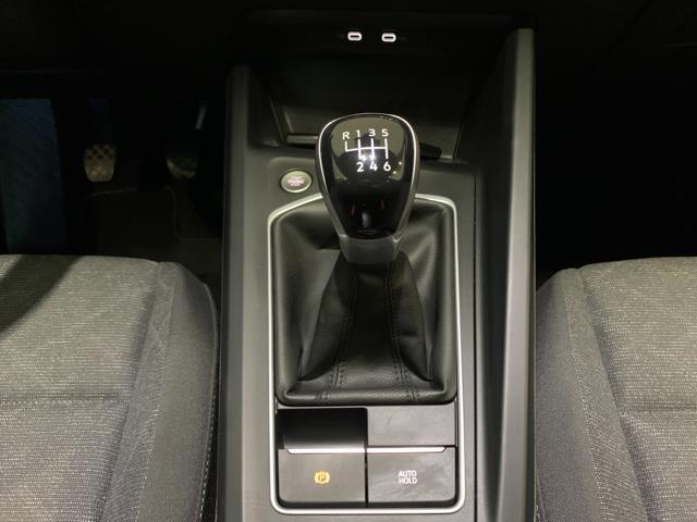 VOLKSWAGEN Golf 1.0 TSI EVO Life