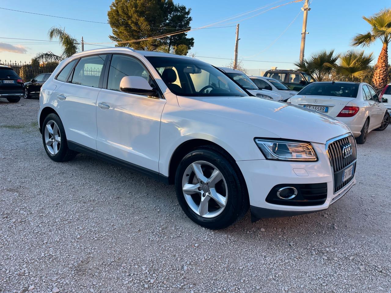 Audi Q5 2.0 TDI 150 CV clean diesel Advanced