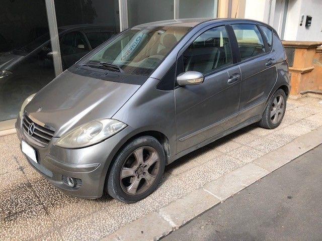 MERCEDES-BENZ A 160 CDI Elegance