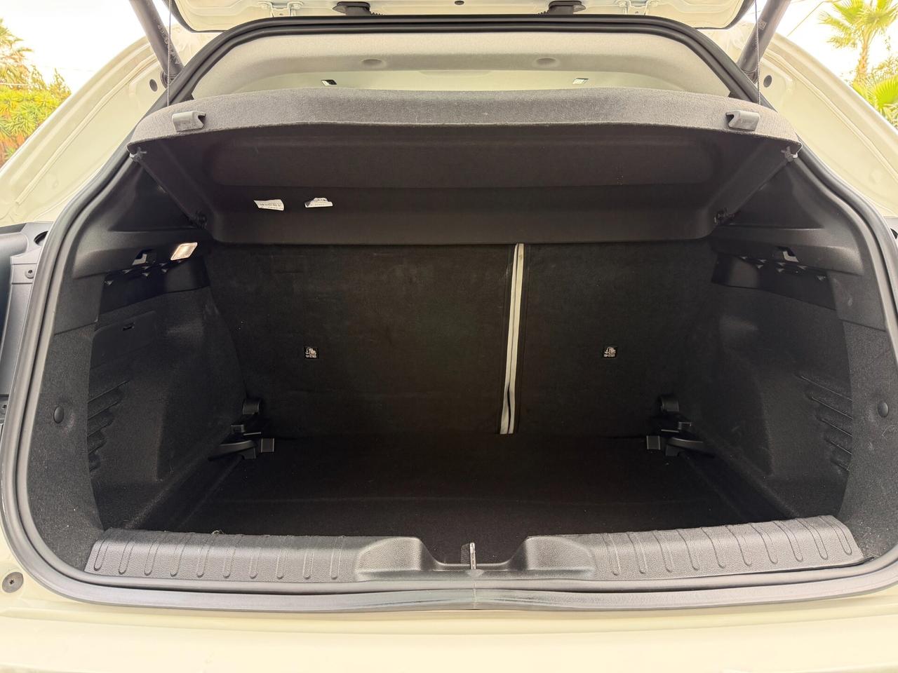 Fiat 600 Hybrid 110 CV DCT MHEV La Prima