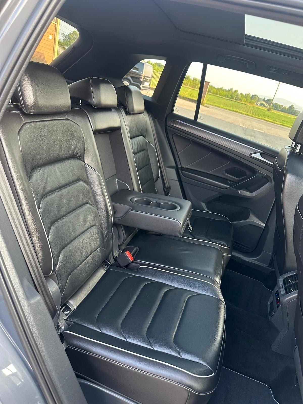 Volkswagen Tiguan 2.0 TDI 200 CV SCR DSG 4MOTION R-Line TETTO APRIBILE SEDILI IN PELLE TOTALE
