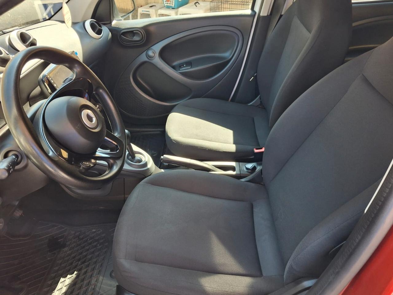 Smart ForFour 70 1.0 Youngster