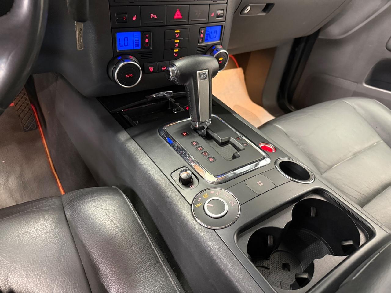 Volkswagen Touareg 2.5 R5 TDI DPF tiptronic Exclusive