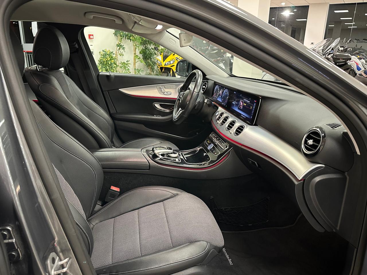Mercedes-benz E 220 d 4Matic 194 Cv Premium - 2020