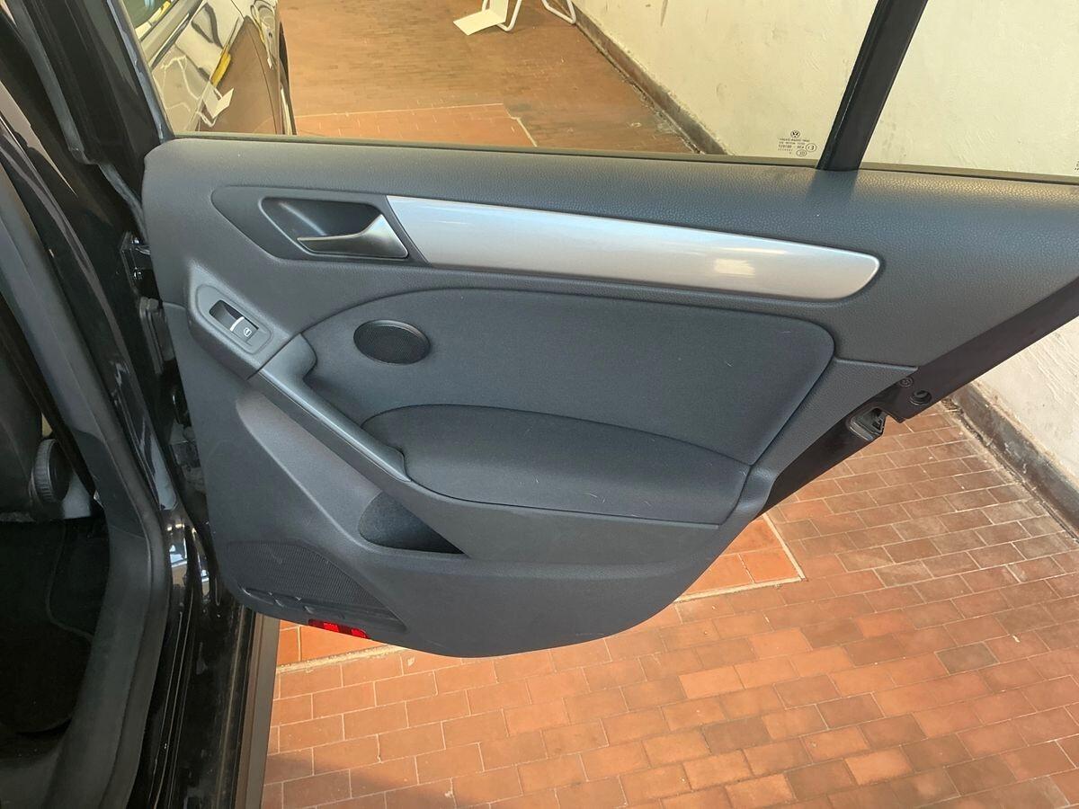 Volkswagen Golf 1.6 TDI DPF 5p. BlueMotion
