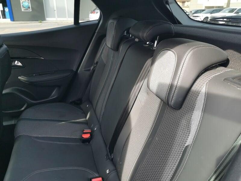 Peugeot 2008 2008 PureTech 130 S&S GT