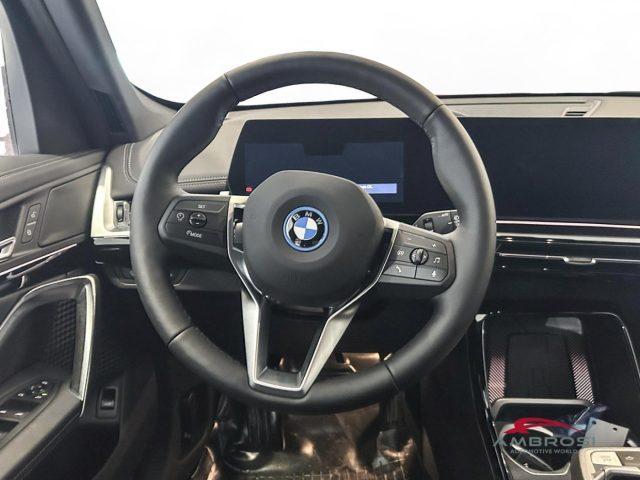 BMW iX1 eDrive20-Special Edition Xline Premium Package