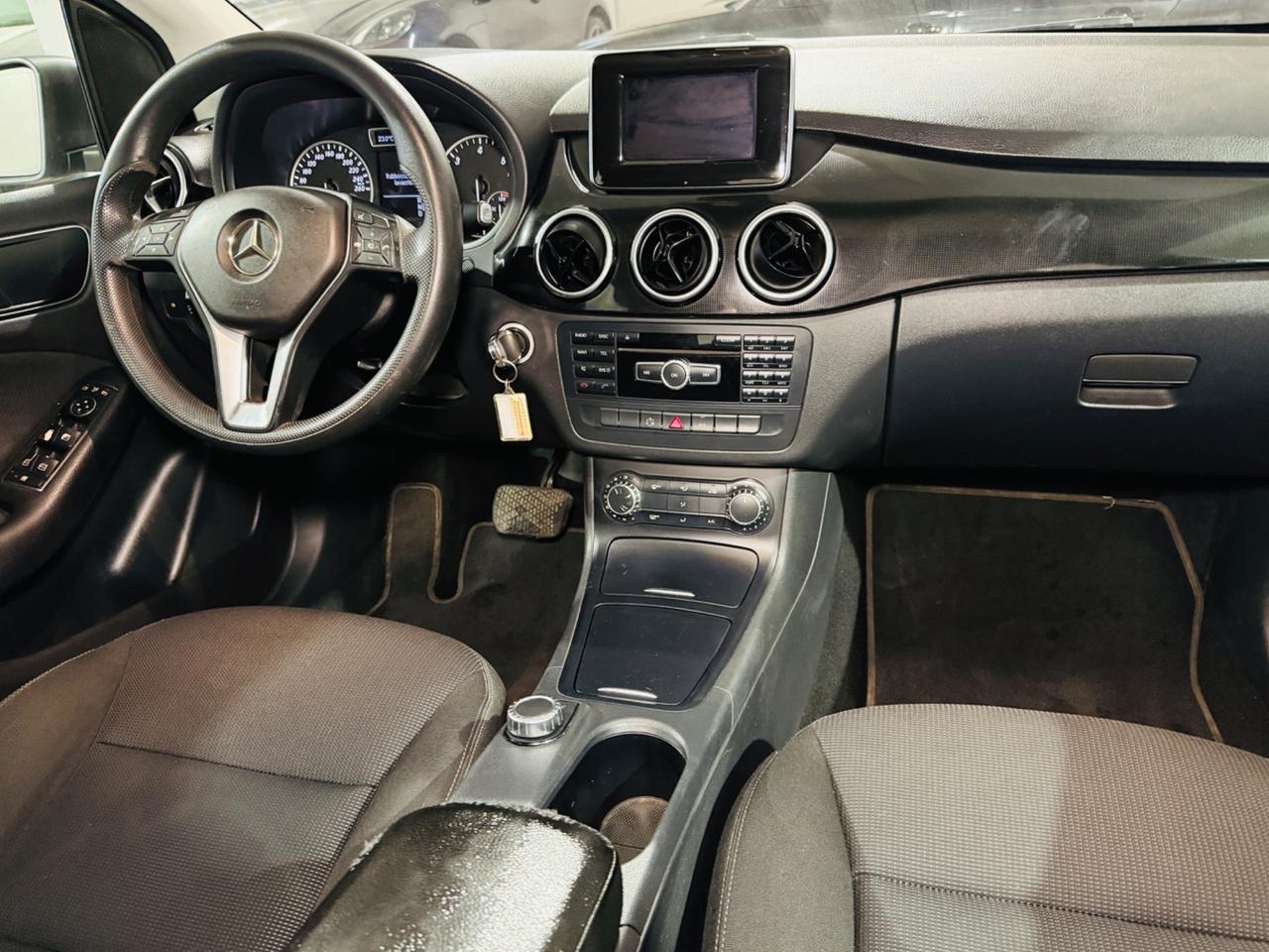 Mercedes-benz B 180 CDI*109CV*NEOPATENTATI*AUTOMATICA*