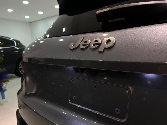 JEEP Avenger 1.2 Turbo 110 CV MHEV Summit tua da ?299,00 mensil